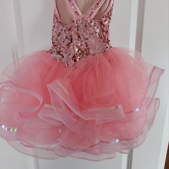 Dress - Picture 2 of 5